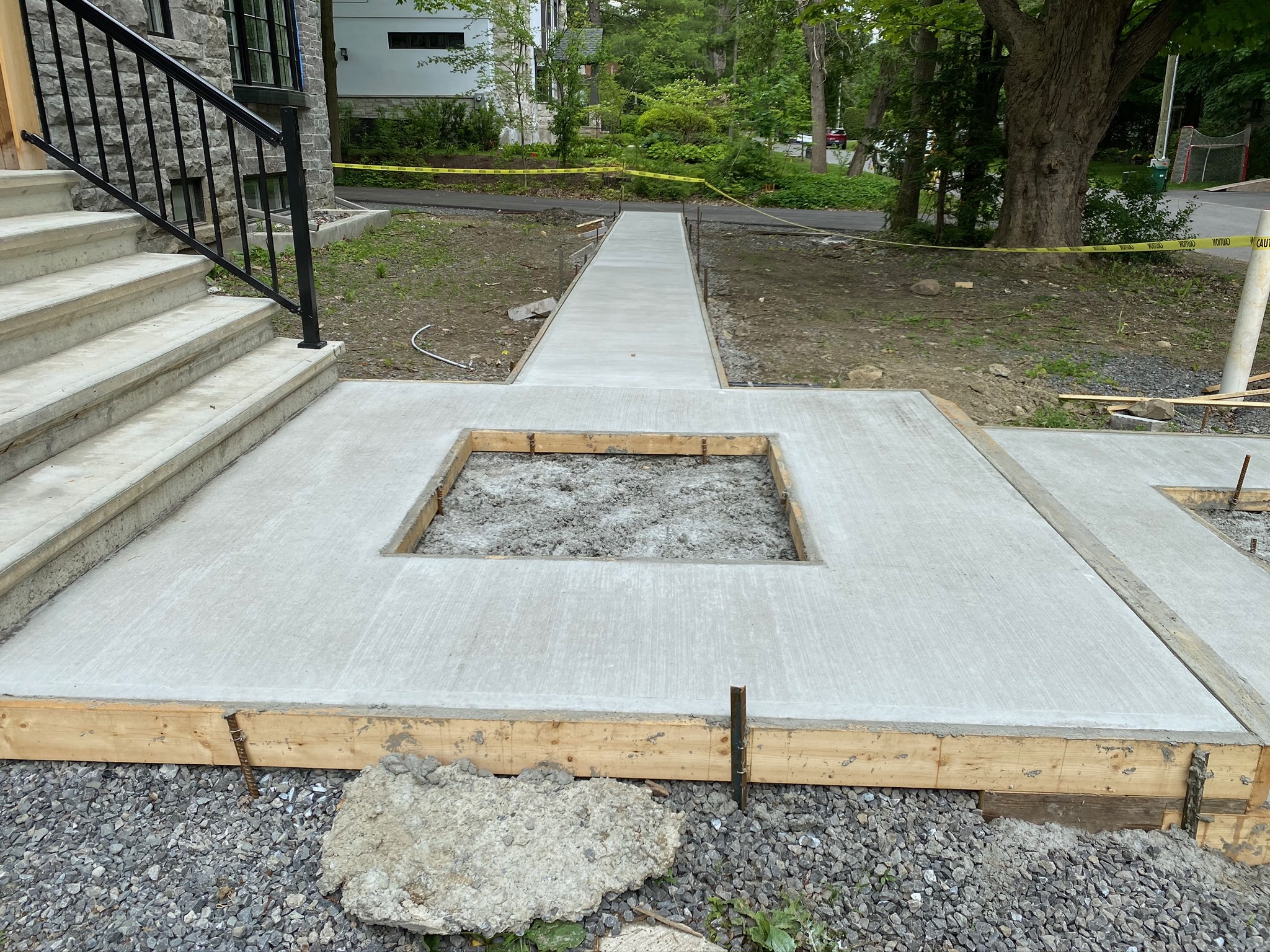 Concrete walkway